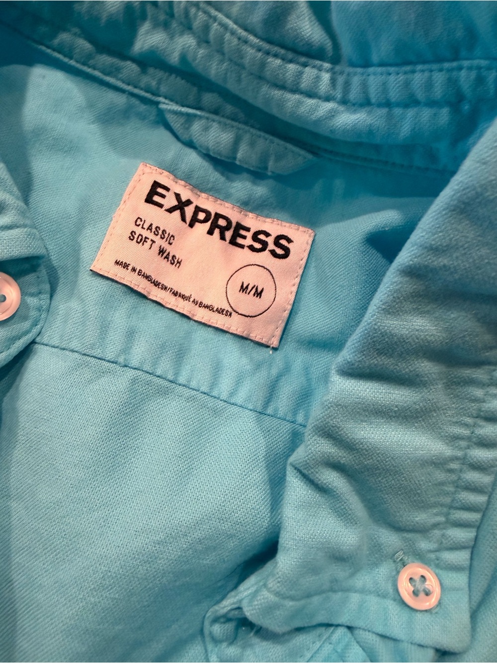Express Men’s Classic Fit Soft Wash Button-Down Shirt Bundle - Picture 3 of 9